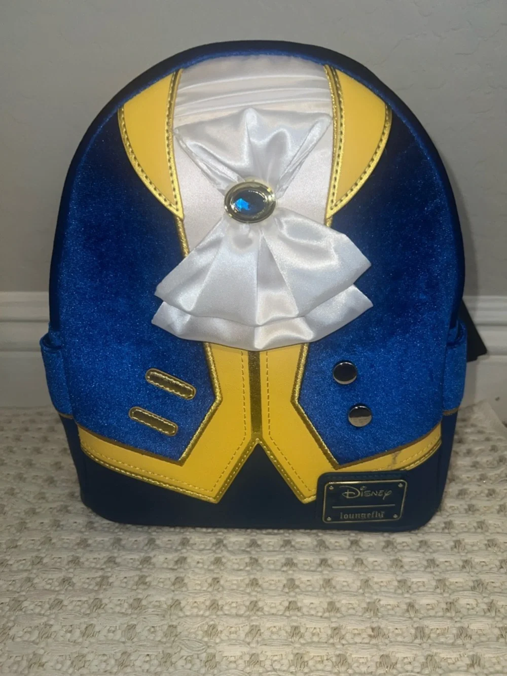 NWT Loungefly Disney Beauty And The Beast Velour Cosplay Mini Backpack RARE - Picture 4 of 8